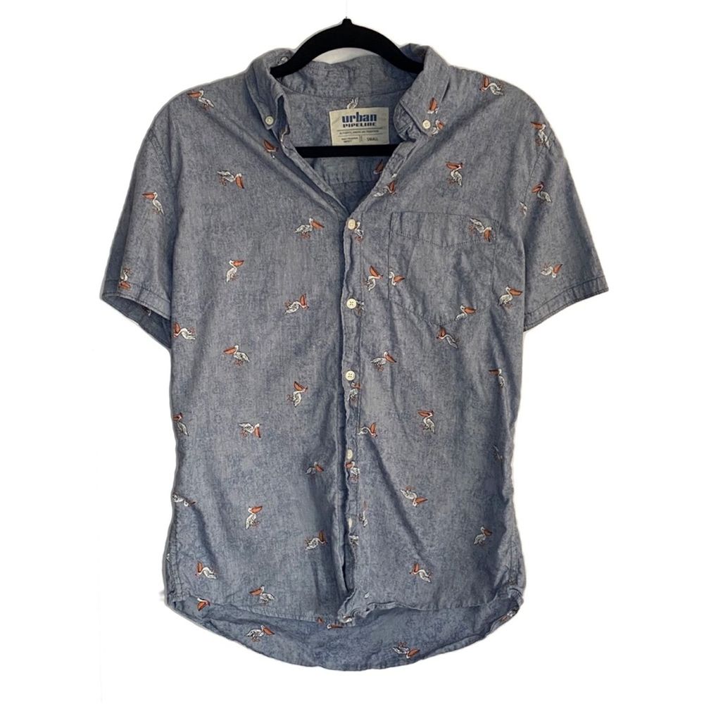 5/$30 Urban Pipeline Men’s Small Button Up T-Shirt